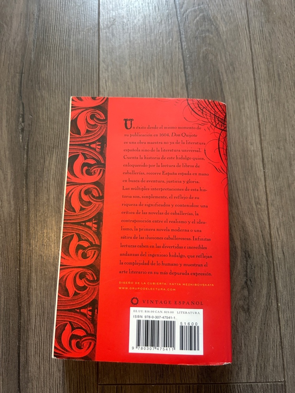 Set of 4 books for all my book readers. Good condition - Picture 10 of 15